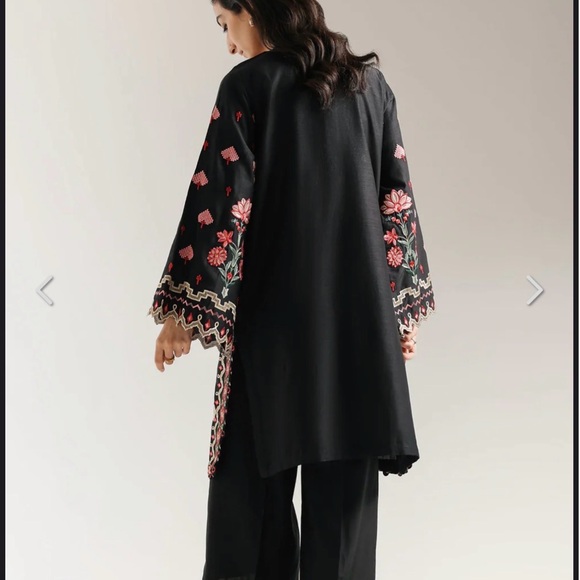 ethnc Other - Black Tunic with Floral Embroidery